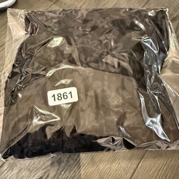 ANTHROPOLOGIE Saylor The Rebecca Black Velvet Floral Burnout Belted Romper 31861 - Picture 13 of 13